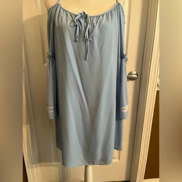 Revolve Jayne dress‎ by Vava by Joy Han in baby blue size M - Picture 11 of 13